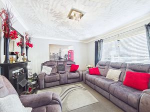 Photo 25- click for photo gallery